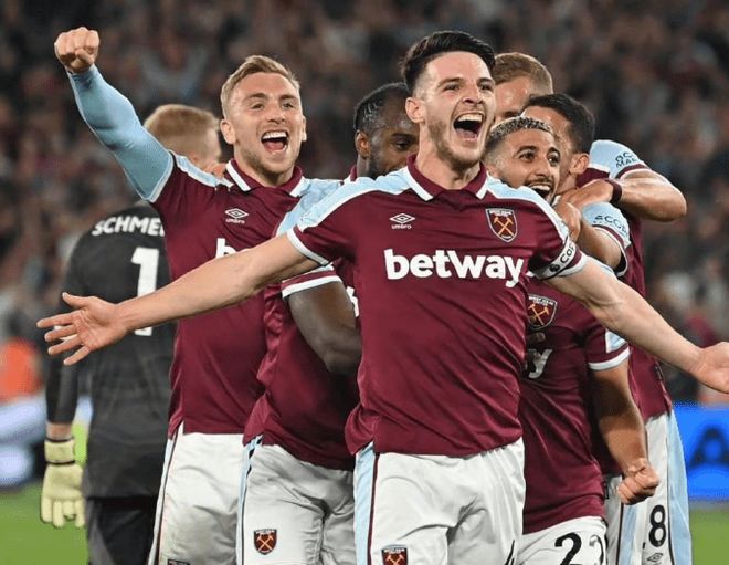 顶对弱踢脚（Top Pair Bad Kicker）的尴尬：如何避免输掉大底池？（顶对弱踢脚的难关：怎样在大底池中避免被套？）